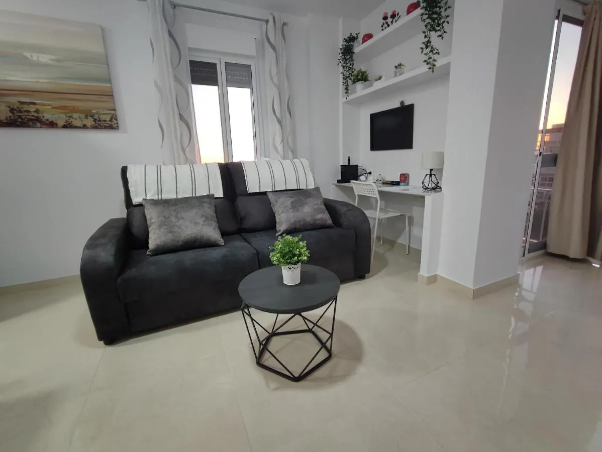Hercules Paradise 531 Apartamento Con Vistas Al Mar Mediterraneo En Benalmadena A Pasos Del Centro Y Su Vibrante Zona Comercial Disfruta De Una Experiencia Unica En La Costa Del Sol Malaga Andalucia Well-Connected To The Airport Apartment